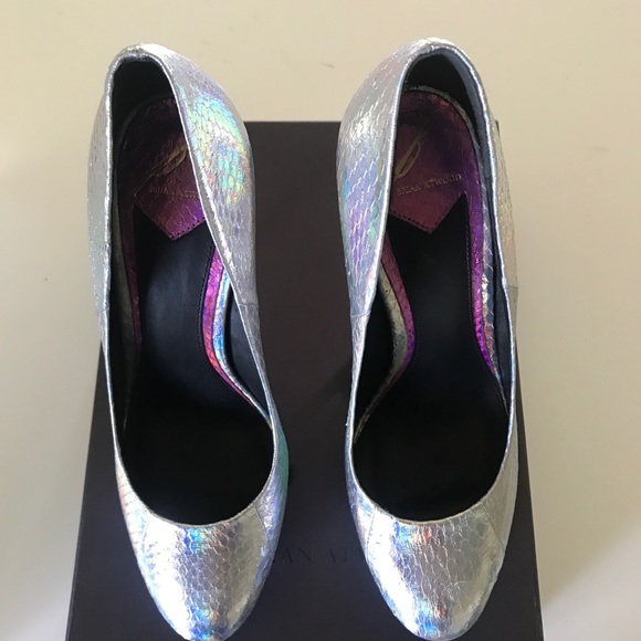 NWT Brian Atwood Fontanne Hologram Snakeskin Pump - Picture 4 of 6